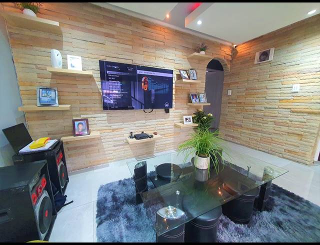 3 BEDROOM HOUSE FOR SALE IN SUMMER GREENS